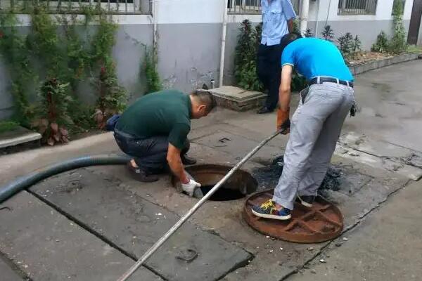 化粪池清理方法是什么?有什么技巧?